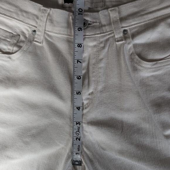 Levi's Womens Capri Jeans White Denim High Rise Pockets Cuffed Stretch Size 8 - Picture 12 of 16